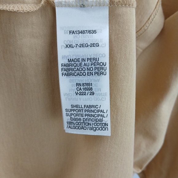 Lacoste Men's Beige V-Neck T-Shirt - Picture 6 of 6